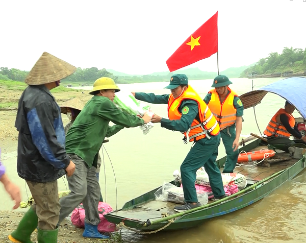 Sơn Dương diễn tập ứng phó bão lụt và tìm kiếm cứu nạn năm 2021