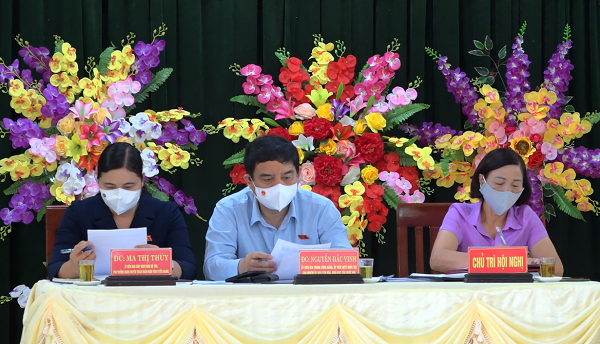 Đại biểu Quốc hội tỉnh Tuyên Quang tiếp xúc cử tri tại huyện Sơn Dương